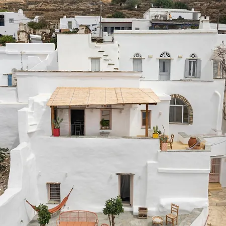 Th_eros House Isternia (Tinos)